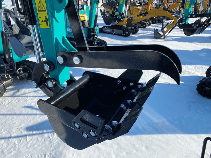 #5353-•-2026-unused-cfg-mini-excavator-image-9