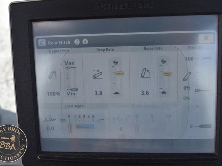 2014-john-deere-8345r-image-51