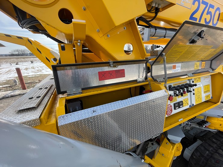 #8550-•-2023-omme-2750-rxbdj-hybrid-tracked-aerial-lift-image-101