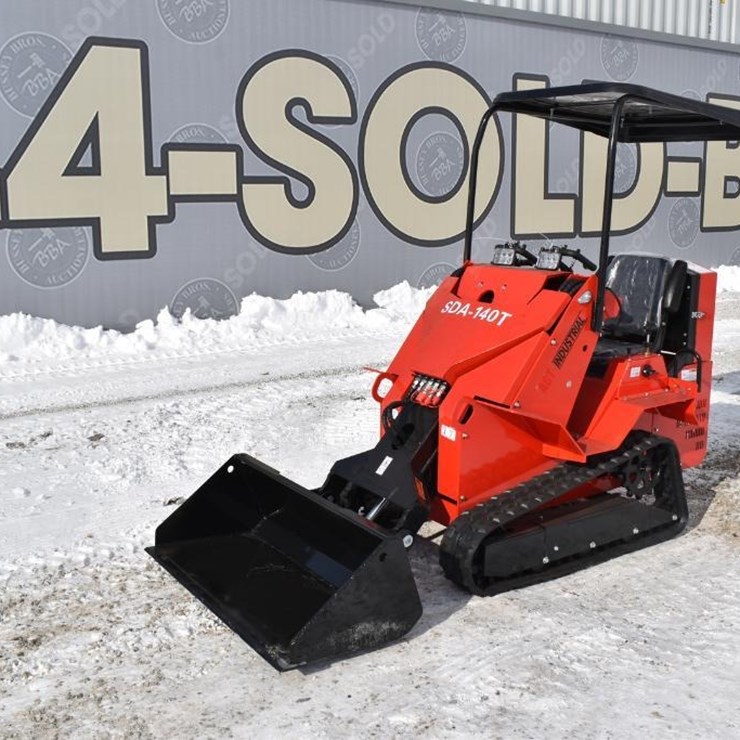 2025 AGT INDUSTRIAL MINI SKID STEER 41820