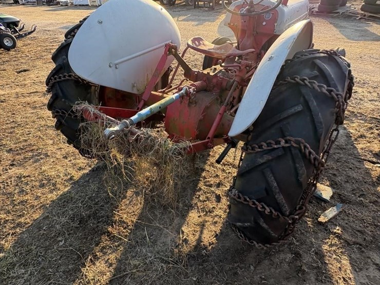 ford-tractor-image-5