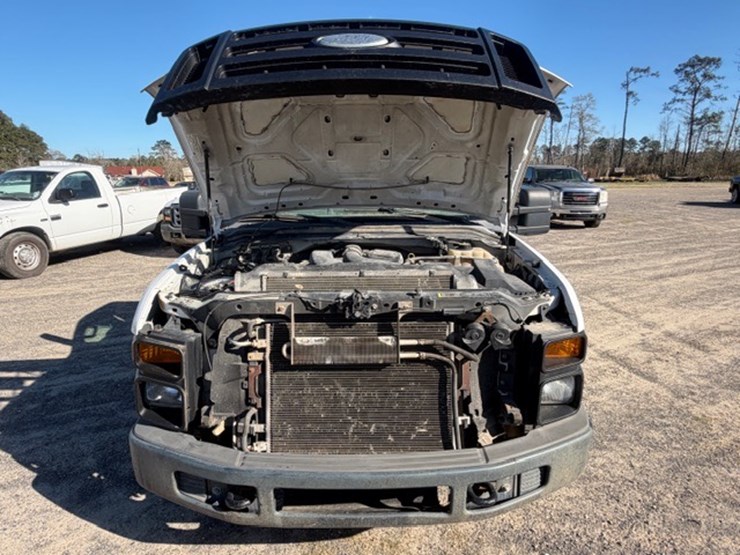 2008-ford-f250-image-39