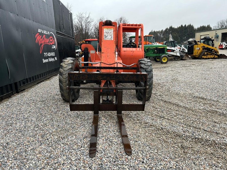 sky-trak-6042-image-6