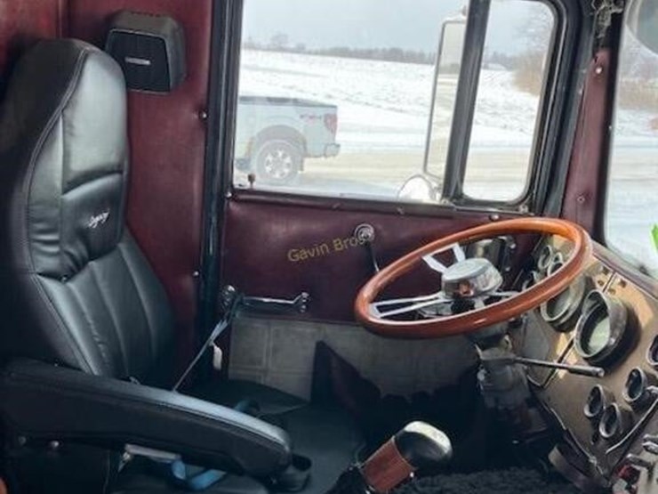 1983-marmon-110p-cab-over-engine-semi-truck-image-13