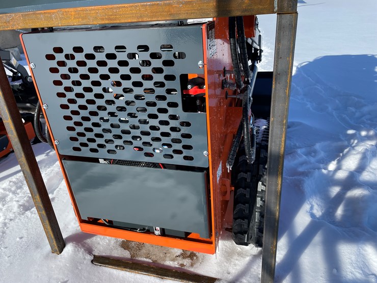 #5412-•-2025-ats-mini-skid-steer-loader-t460-image-3