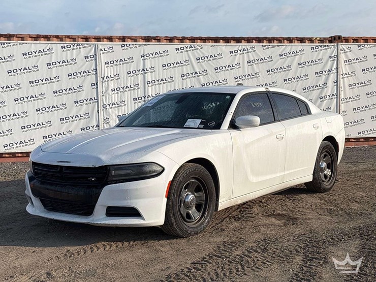 2018-dodge-charger-image-1