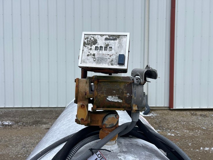 500-gallon-fuel-tank-w/-pump-image-5