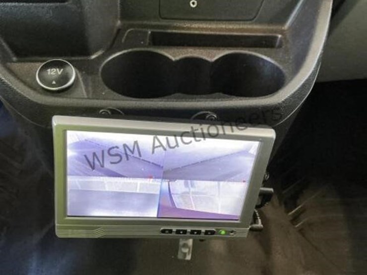 2019-ford-transit-image-21