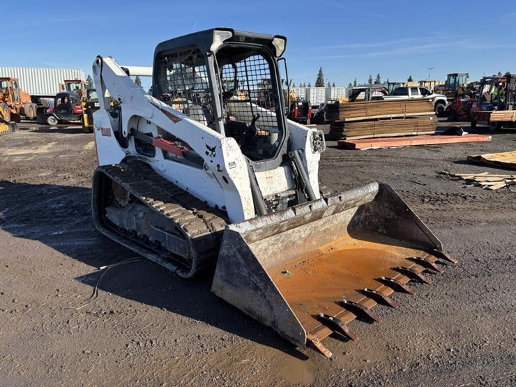 2019-bobcat-t770-image-2