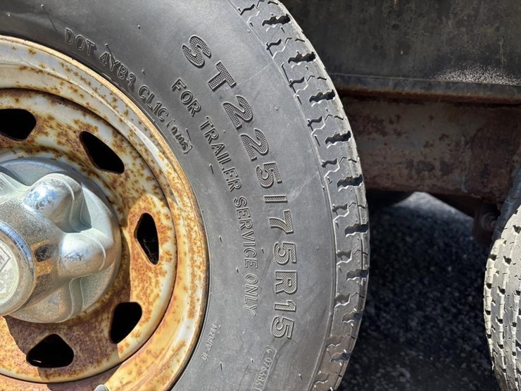 2007-haulmark-kd7x16wt3-enclosed-trailer-image-17