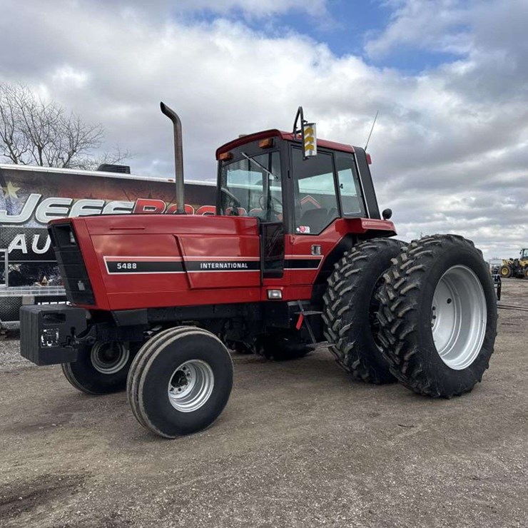 1983 INTERNATIONAL 5488