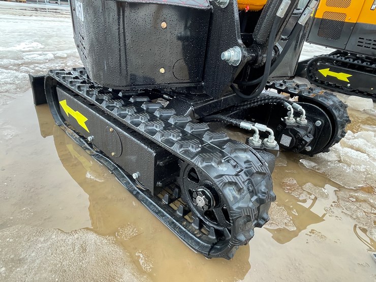 #5408-•-miva-va15-mini-excavator-image-15