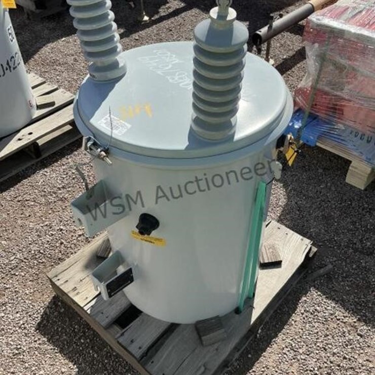 HOWARD INDUSTRIES POLE MOUNT TRANSFORMER