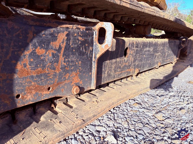 2016-cat-305e2-mini-excavator-image-31