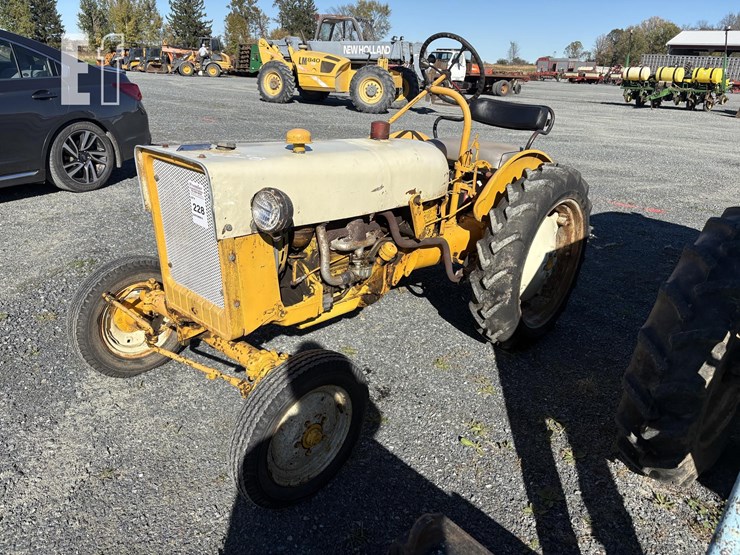 1965-international-cub-lo-boy-image-2