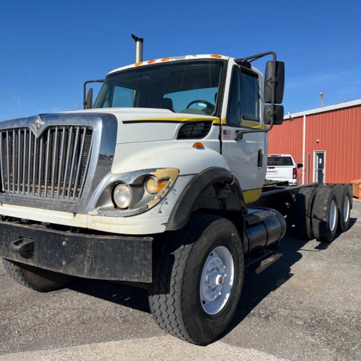 2008 INTERNATIONAL WORKSTAR 7600