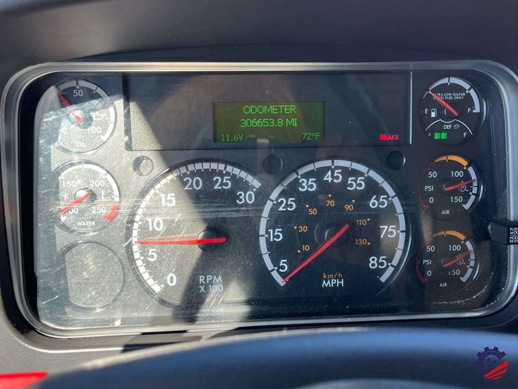 2019-freightliner-m2-s/a-box-truck-image-79