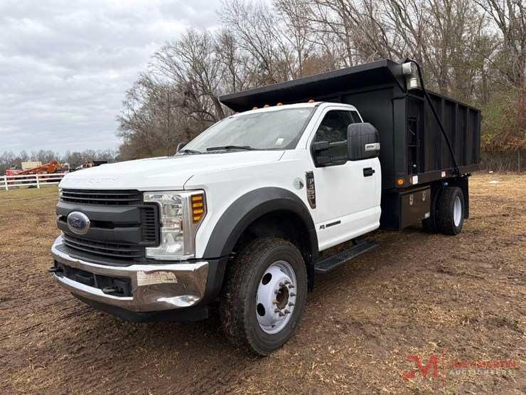2017-ford-f550-image-4