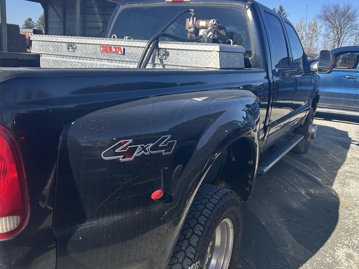 2006-ford-f350-sd-lariat-image-6