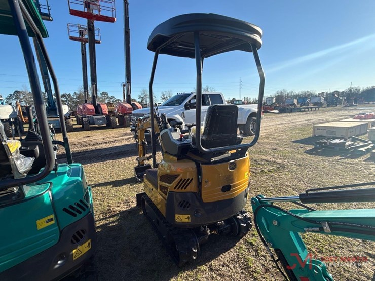 new/unused-findustry-qk18r-mini-excavator-image-3