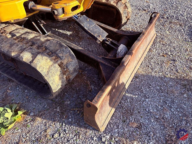 2016-cat-305e2-mini-excavator-image-20