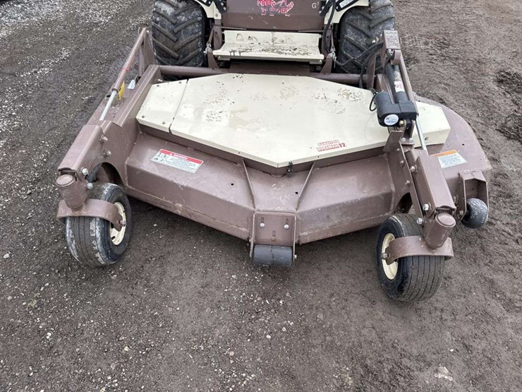 2022-grasshopper-900d-image-5