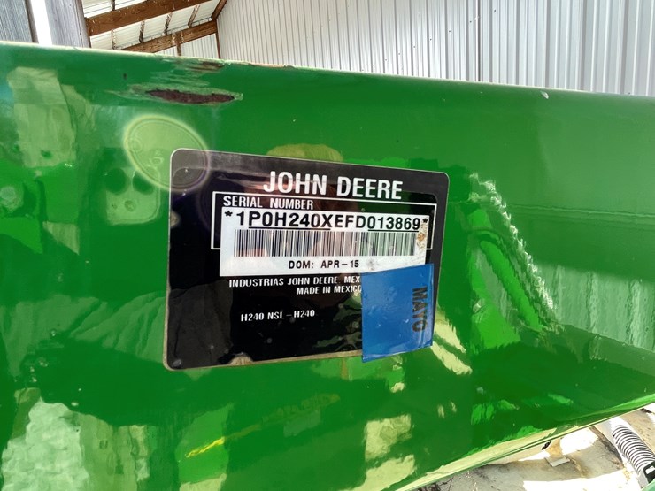 2015-john-deere-5075e-image-63