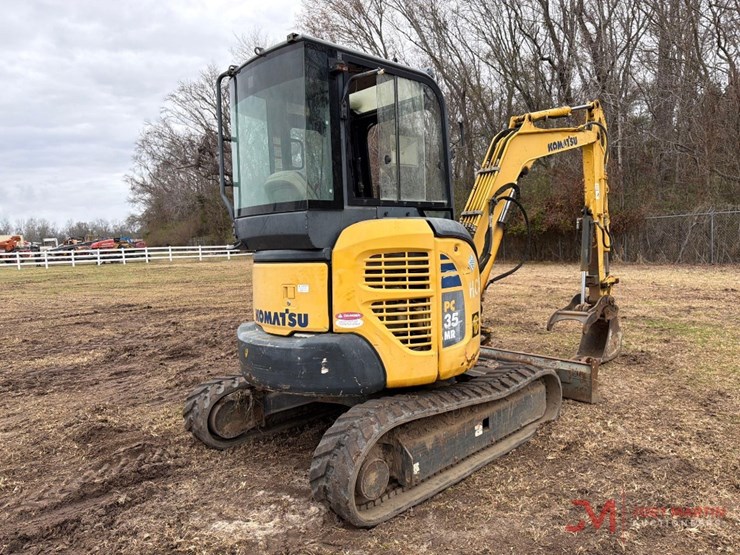 komatsu-pc35mr-image-4