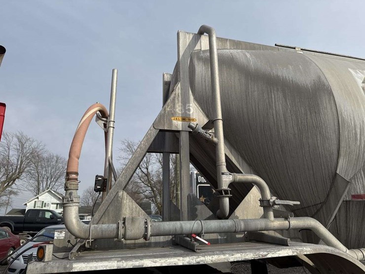 2000-heil-pneumatic-image-16