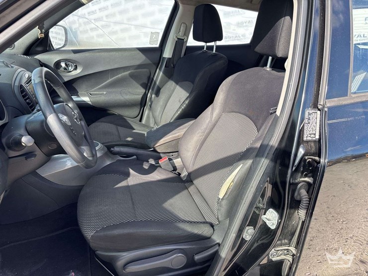 2017-nissan-juke-image-12