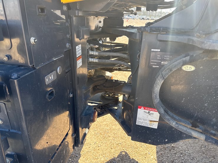 2023-komatsu-wa270-8-image-10