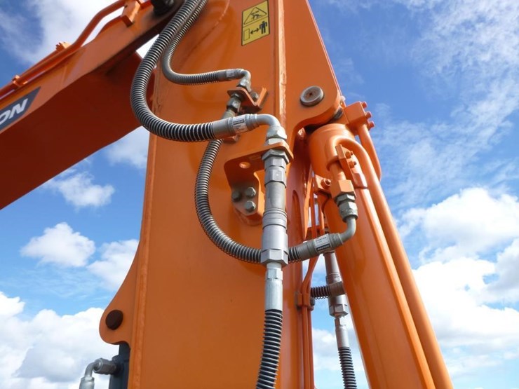 2023-develon-dx85r-3-hydraulic-excavator-image-29