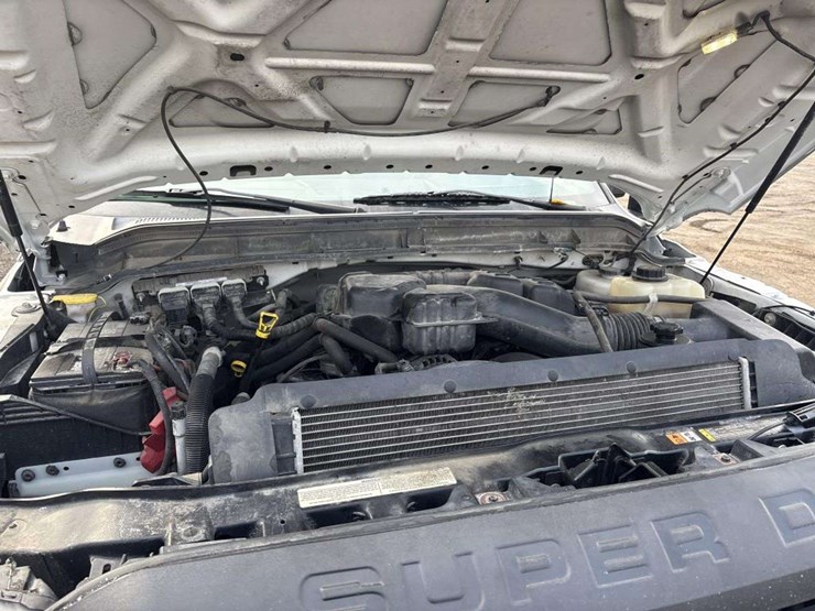 2016-ford-f350-image-24