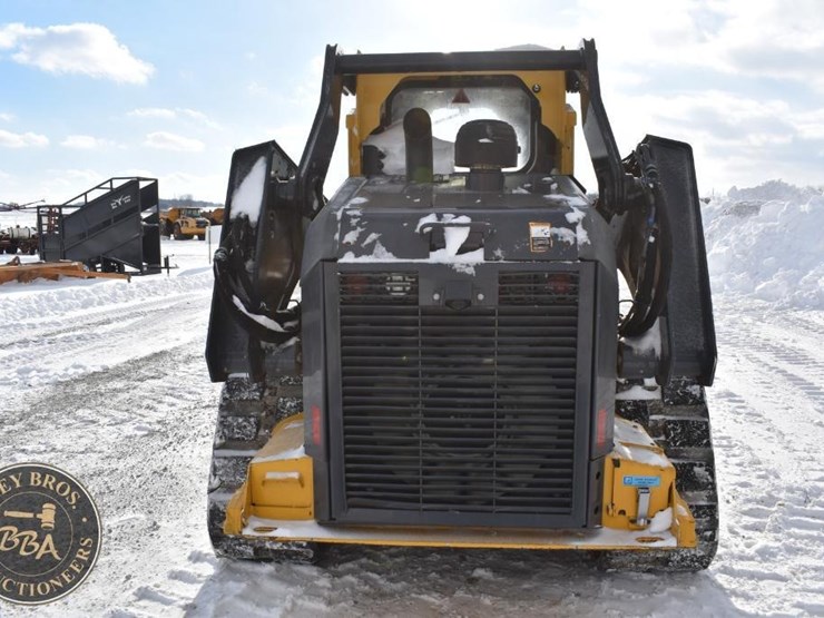 2020-deere-333g-image-3