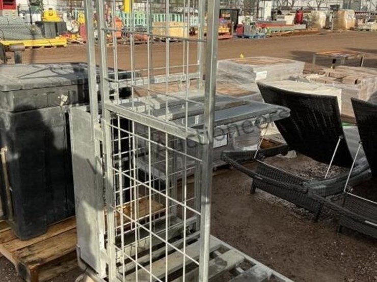 rolling-laundry-cart-image-3