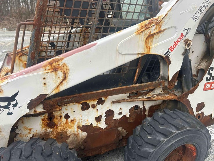 2007-bobcat-s300-image-9