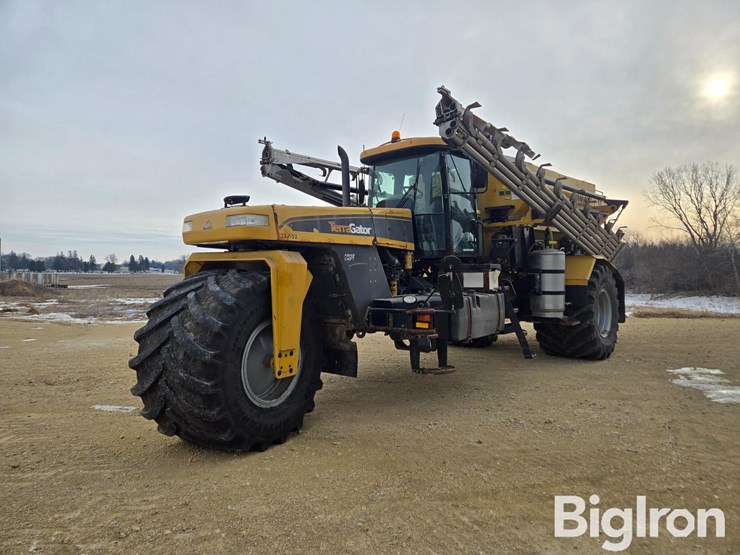 2013-ag-chem-tg9300-image-1