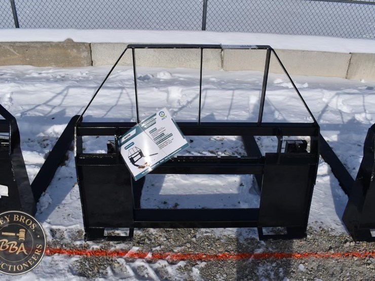 agt-industrial-pallet-fork-attachment-41847-image-2