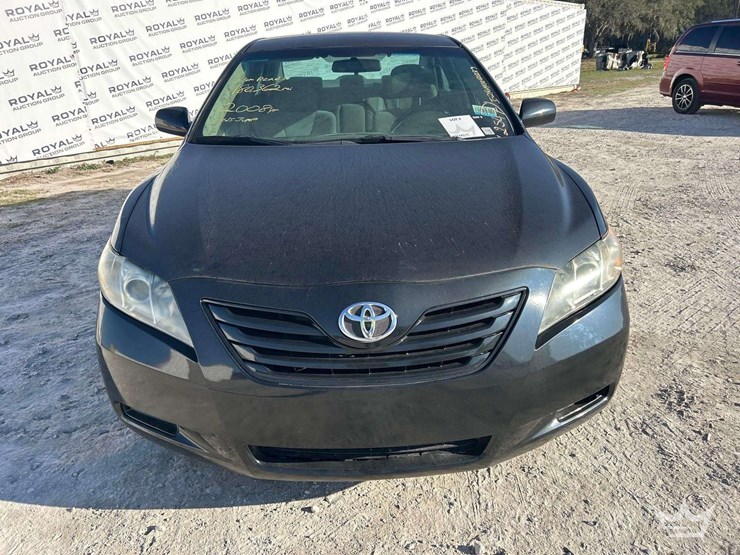 2008-toyota-camry-sedan-image-23
