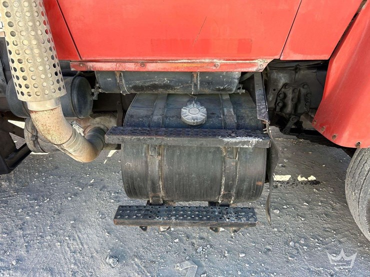 1995-ford-lt9000-image-35