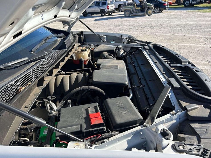 2021-chevrolet-silverado-1500-image-8