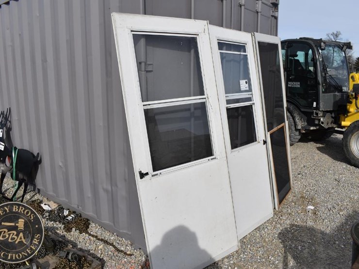 assorted-storm-and-screen-doors-41801-image-3