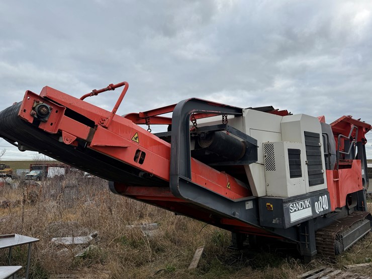 2009-sandvik-qj240-image-2