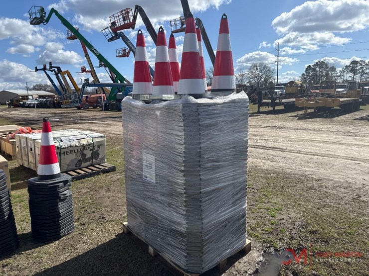 pallet-of-safety-cones-image-2