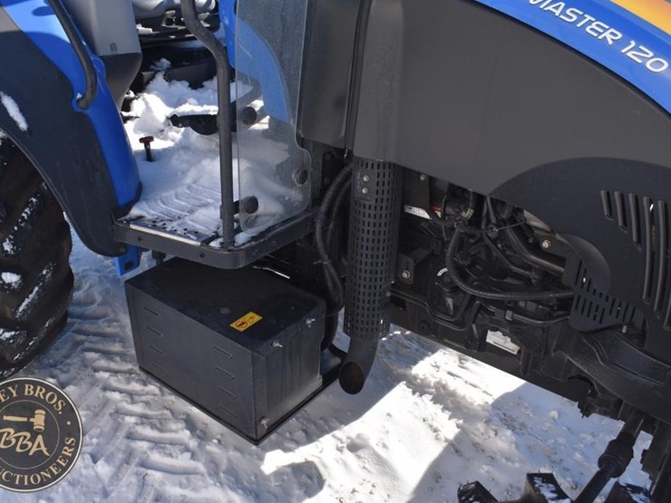 2023-new-holland-workmaster-120-image-16