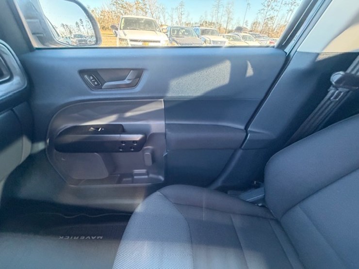 2022-ford-maverick-image-44