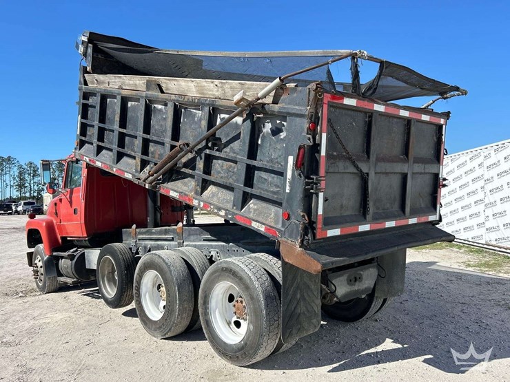 1995-ford-lt9000-image-4