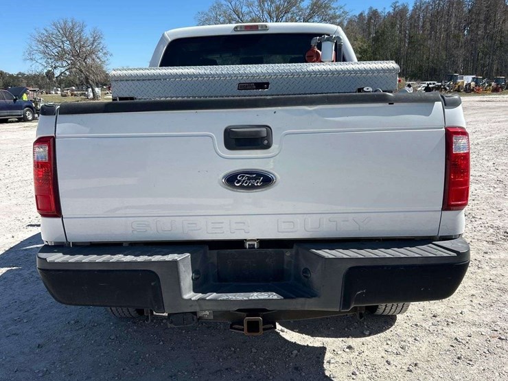 2015-ford-f350-image-38