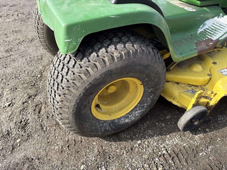 john-deere-185-image-8