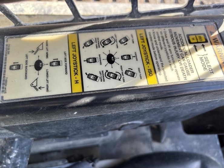 2019-bobcat-t770-image-15